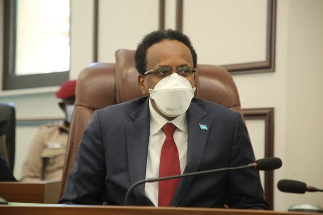 Kalfadhiga 7aad Ee Baarlamaanka Somalia Oo Buuq Hadheeyey Markii Madaxweyne Farmaajo Khudbada Bilaabay