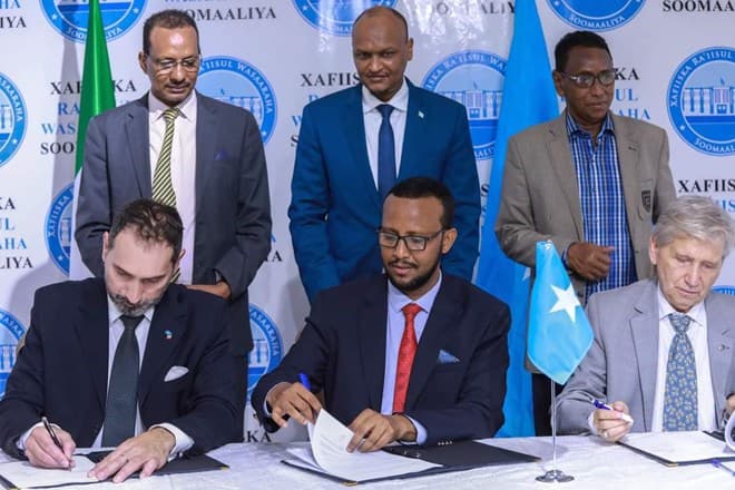 Soomaaliya Iyo Talyaaniga Kala Saxeexday Mashruuc Lagu Dhisayo Biyo Xidheenka Beledweyne