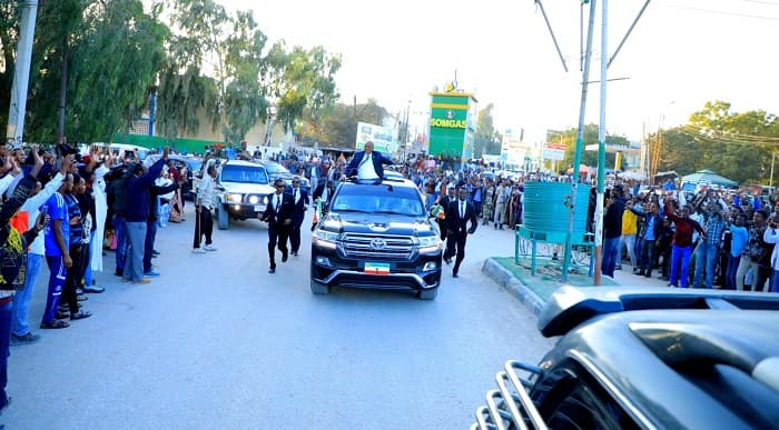 Waftiga Madaxweynaha Somaliland Oo Si Diiran Loogu Soo Dhaweeyey Caasimada
