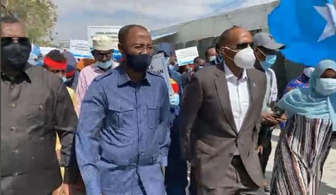 Dibadbax Ka Dhacay Muqdisho Iyo Ciidamada Oo Rasaas U Adeegsaday
