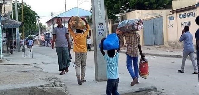 UN says fighting displaces up to 100,000 people in Mogadishu