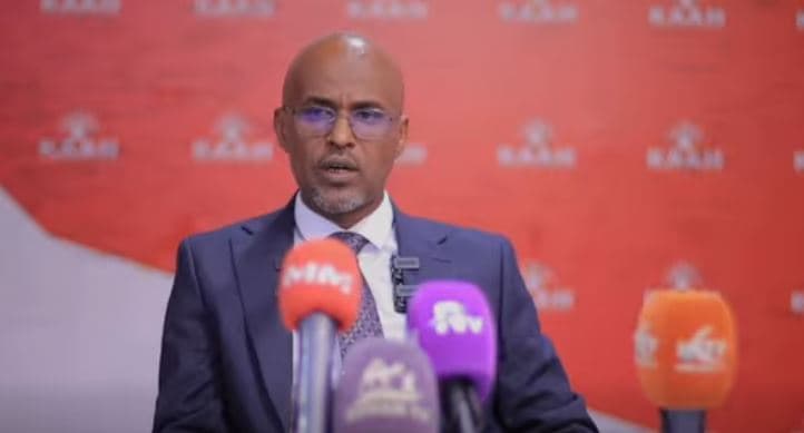 Daawo “Ma Wasiir Khadar ayaa Maanta Inale Cidbaa Diidan Ictiraafka Shalaybuu Inagu Lahaa Hadii Farmajihi Soomaaliya yimaado macno ma leh”