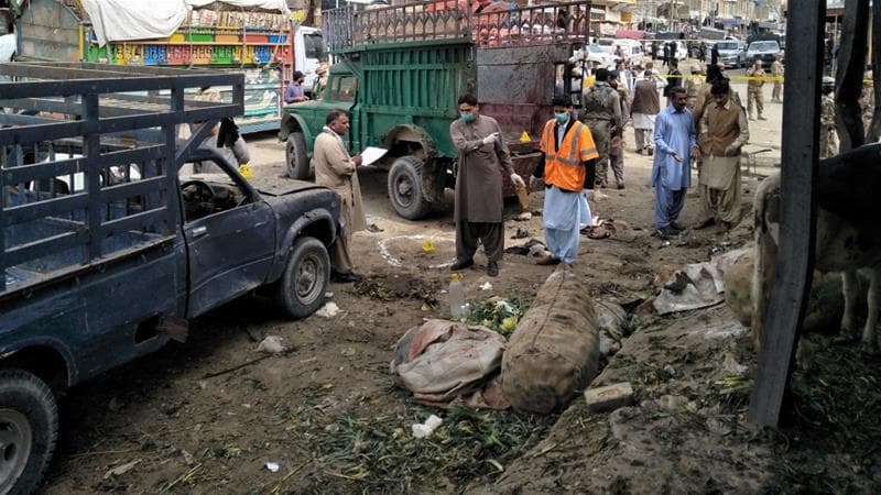 Pakistan: Qarax Lala Beegsaday Suuq Khudaarta Lagu Iibiyo