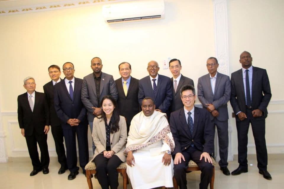Madaxweyne Ku Xigeenka Oo Qasriga Madaxtooyada Casho Sharaf Ugu Sameeyey Wafti Ka Socda Taiwan
