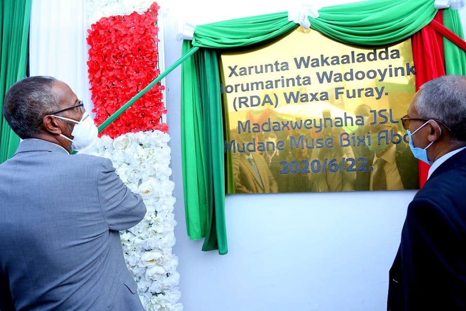 Madaxweynaha Somaliland Oo Xadhigga Ka Jaray Mashaariic La Hirgeliyey