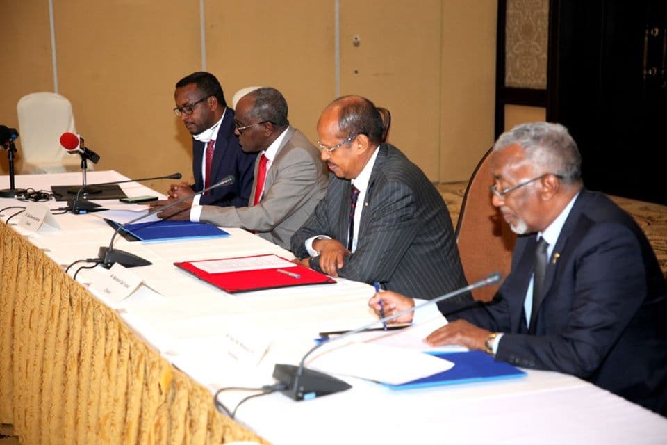 Nuxurka Qodobo Laga Soo Saaray Waddda Hadalada Somaliland Iyo Soomaaliya
