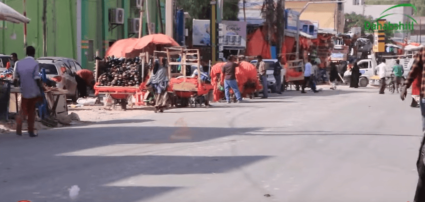 Dawladda Hoose Ee Hargeysa Oo Xiligan Ku Hawlan Dayactirka Wadooyinka Suuqa Dhexmara