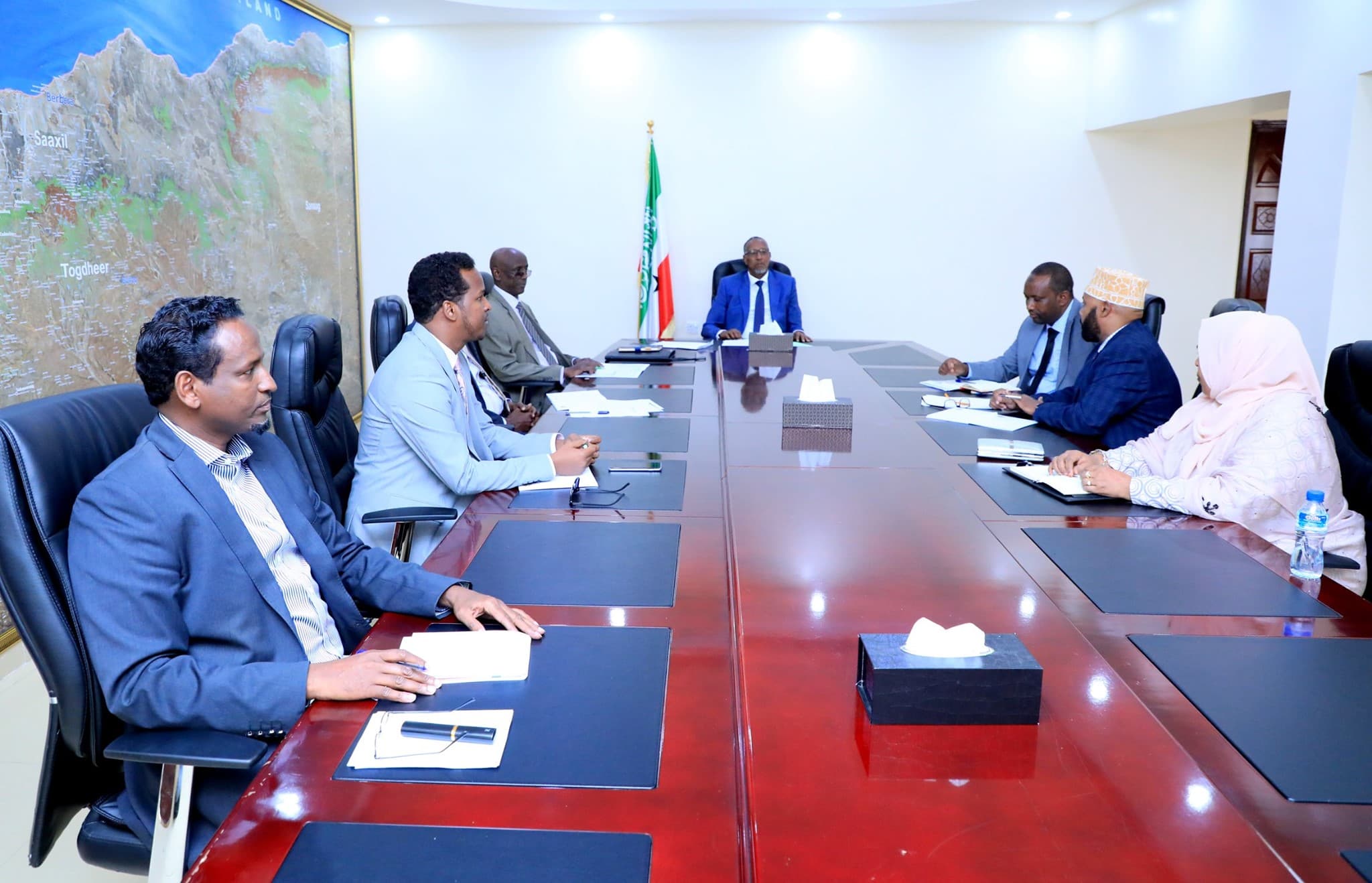 Madaxweyne Muuse Biixi Oo Kulan La Yeeshay Komishanka Doorashooyinka Somaliland