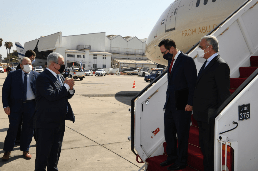 Wefti Imaaraadka Carabta Ka Socda Oo Socdaal Ku Tagay Israel