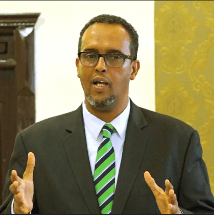 Raysal Wasaare Ku Xigeenkii Hore Ee Soomaaliya Oo Maanta Yimid Hargeysa Kadib Markii Madaxweynaha Somaliland Cafiyey