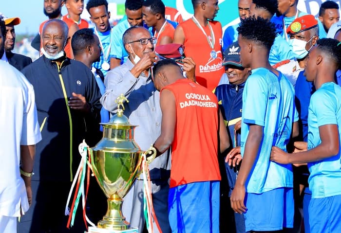 Xulka Daad-Madheedh Oo Ku Guulaystay Koobka Gobolada Somaliland Ee Kubadda Cagta