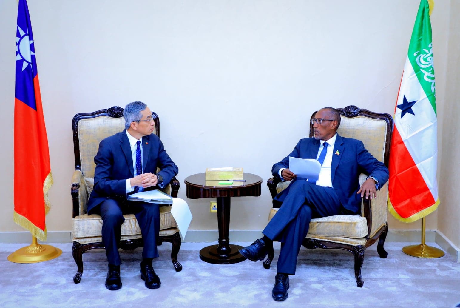 Madaxweyne Muuse Biixi Oo Kulan La Yeeshay Safiirka Taiwan U Fadhiya Somaliland.