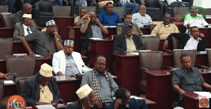 Xildhibaano Ka Tirsan Golaha Guurtida Somaliland Oo Ganaax La’ Dul Dhigay