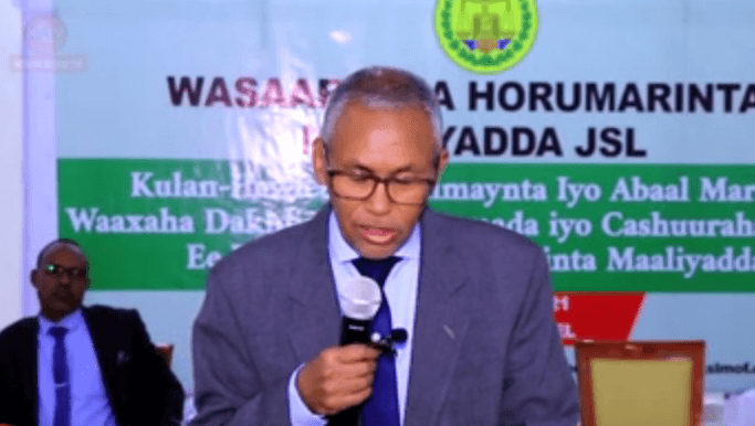Wasiirka Maaliyada Somaliland Oo Soo Gabagabeeyey Kulan Lagu Qiimaynayey Waaxyaha Dakhliga