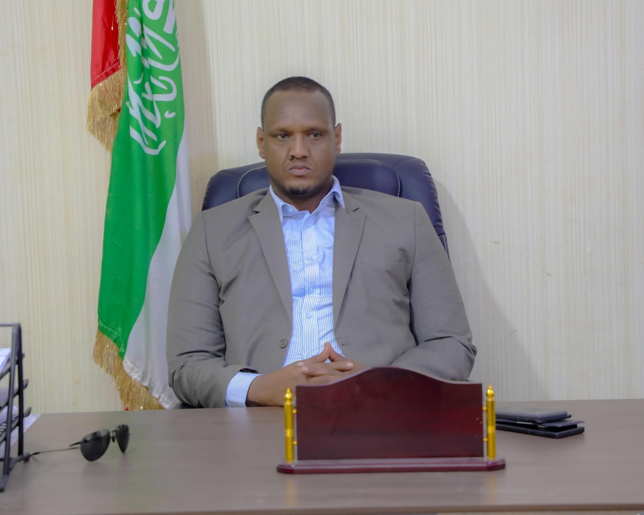 Daawo Golaha wakiilada Somaliland oo u hanajabay ganacsato ay sheegeen in hanti dan-guud ah laga iibiyay